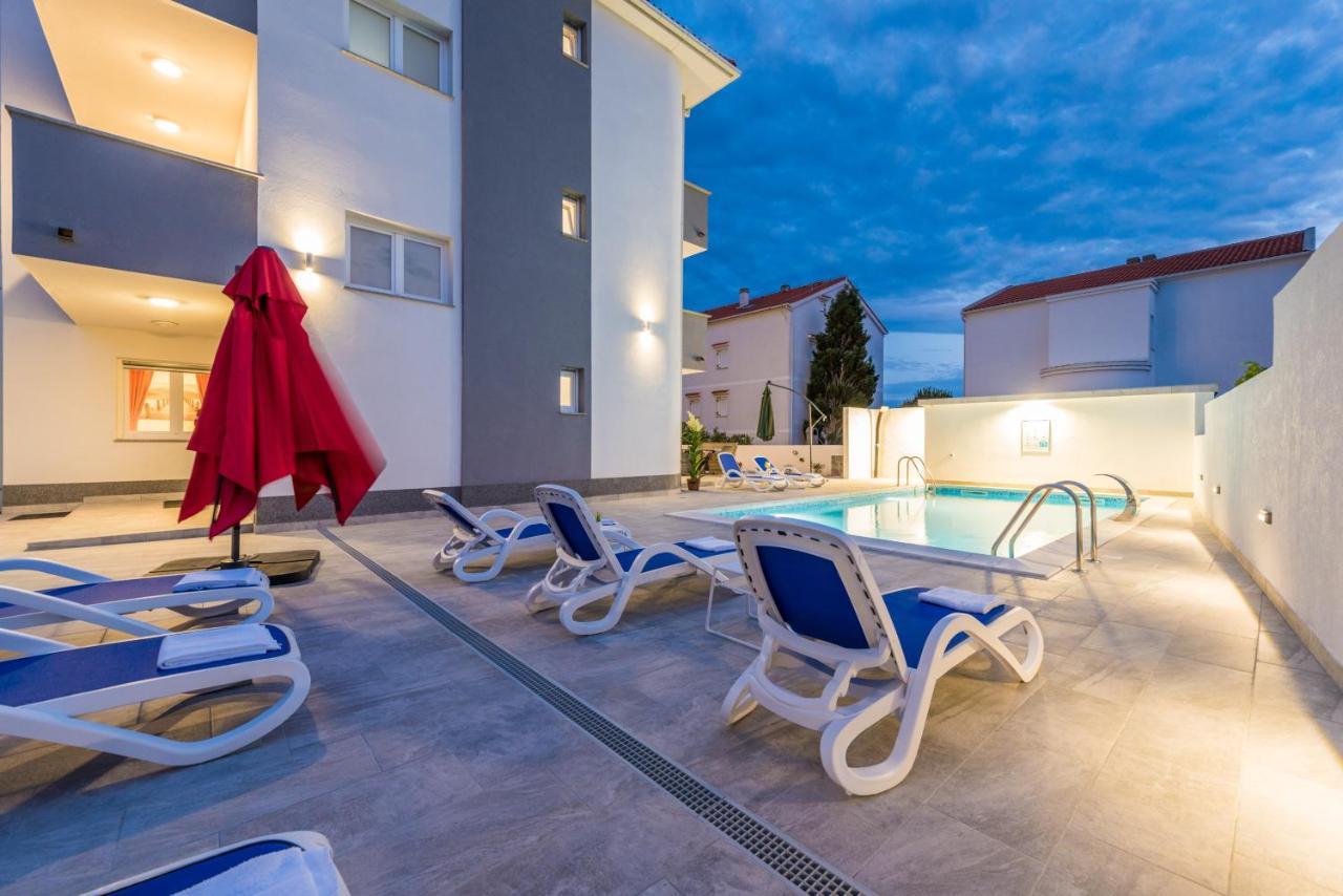 Villa Jana Luxury Apartments Novalja Eksteriør billede