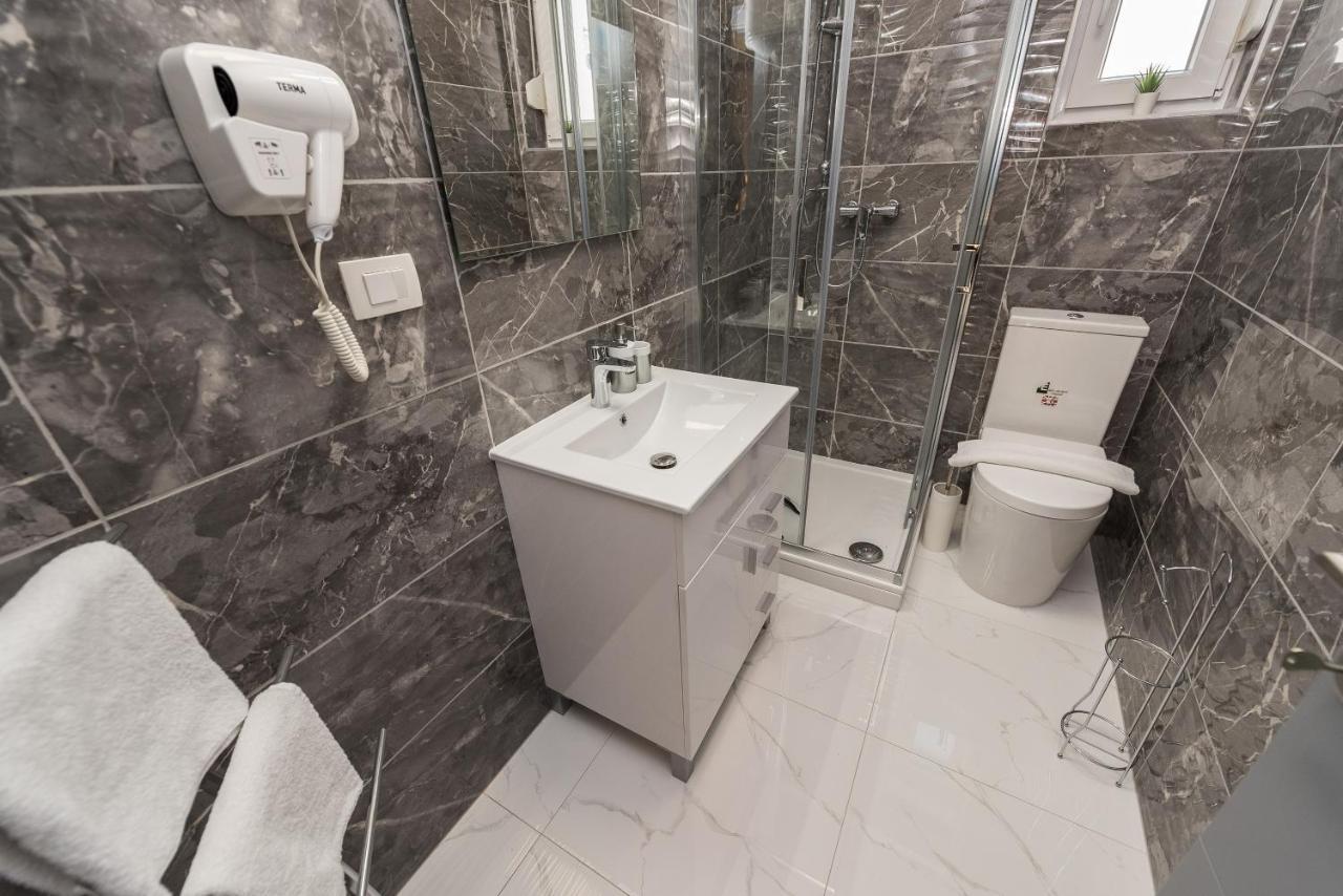 Villa Jana Luxury Apartments Novalja Eksteriør billede